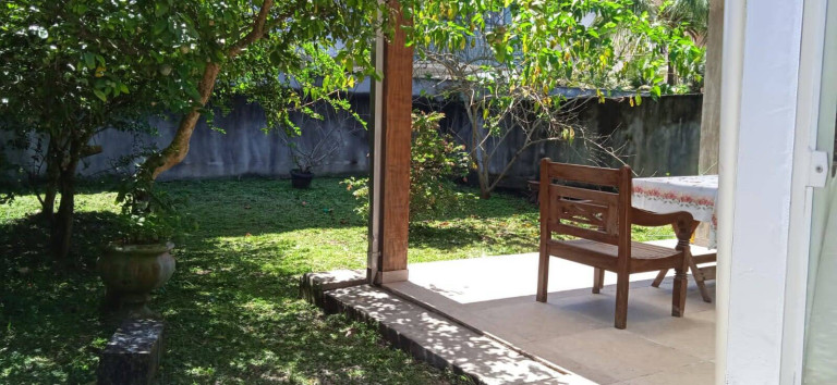 Imagem Casa com 3 Quartos à Venda, 300 m² em Toninhas - Ubatuba Imagem Casa com 3 Quartos à Venda, 300 m² em Toninhas - Ubatuba