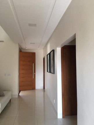 Imagem Casa de Condomínio com 4 Quartos à Venda, 470 m² em Jardins Lisboa - Goiânia Imagem Casa de Condomínio com 4 Quartos à Venda, 470 m² em Jardins Lisboa - Goiânia