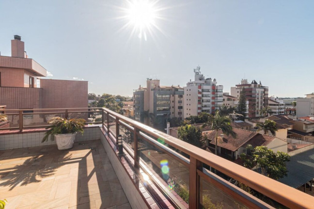 Imagem Cobertura com 4 Quartos à Venda, 396 m² em Jardim Lindóia - Porto Alegre
