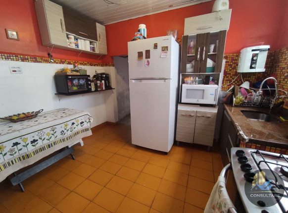 Imagem Casa com 5 Quartos à Venda, 234 m² em Encruzilhada - Santos Imagem Casa com 5 Quartos à Venda, 234 m² em Encruzilhada - Santos