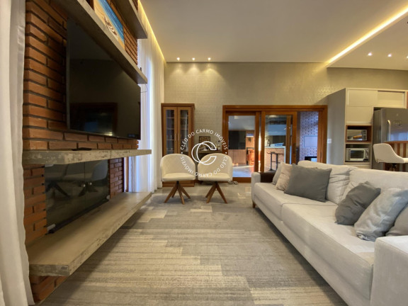 Imagem Casa com 3 Quartos à Venda, 177 m² em Camobi - Santa Maria Imagem Casa com 3 Quartos à Venda, 177 m² em Camobi - Santa Maria