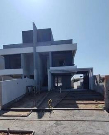 Casa com 3 Quartos à Venda, 170 m² em São João Do Rio Vermelho - Florianópolis
