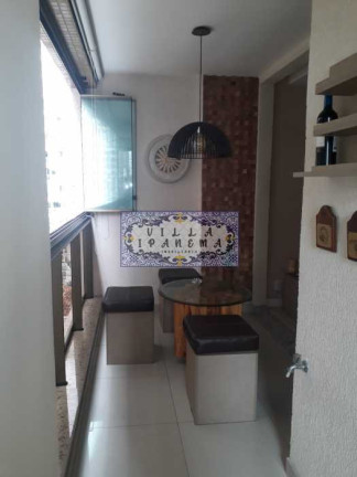 Imagem Apartamento com 3 Quartos à Venda, 98 m² em Icaraí - Niterói