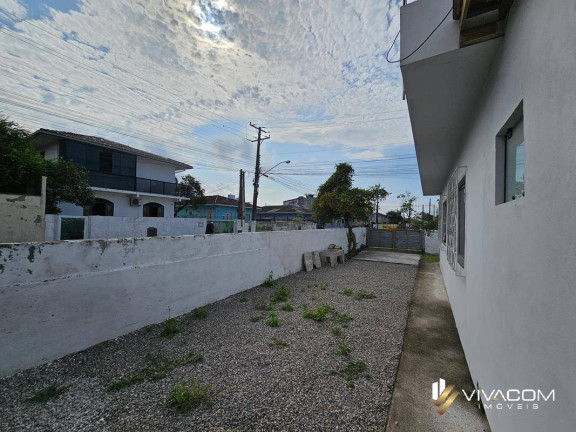 Imagem Casa com 2 Quartos à Venda, 56 m² em Rio Caveiras - Biguaçu