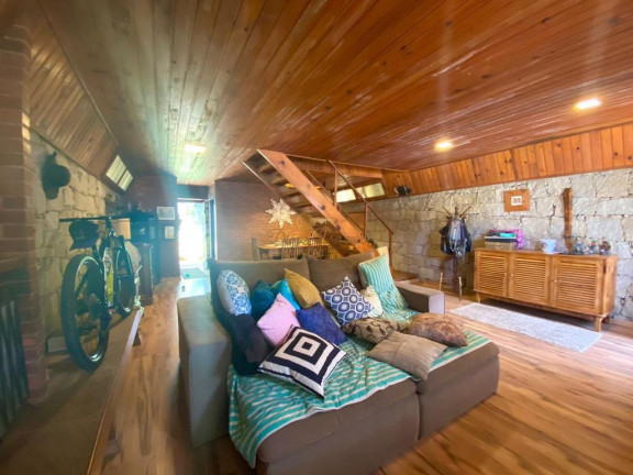 Imagem Casa com 2 Quartos à Venda, 126 m² em Jardim Cascata - Teresópolis Imagem Casa com 2 Quartos à Venda, 126 m² em Jardim Cascata - Teresópolis