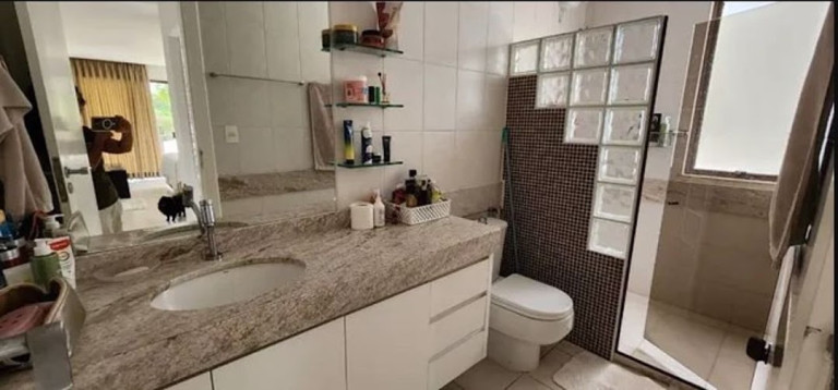 Imagem Casa com 4 Quartos à Venda, 500 m² em Portão - Lauro De Freitas Imagem Casa com 4 Quartos à Venda, 500 m² em Portão - Lauro De Freitas
