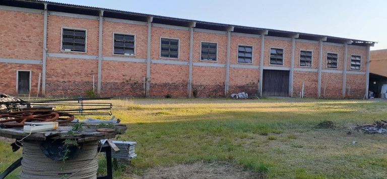 Imagem Imóvel Comercial à Venda, 1.075 m² em Cidade Industrial - Curitiba Imagem Imóvel Comercial à Venda, 1.075 m² em Cidade Industrial - Curitiba