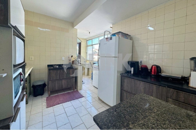 Imagem Apartamento com 2 Quartos à Venda, 74 m² em Jardim Botânico - Porto Alegre