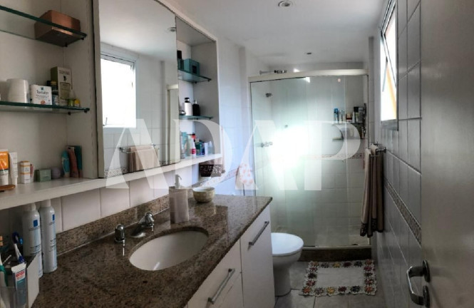 Imagem Imóvel com 3 Quartos à Venda, 129 m² em Barra Da Tijuca - Rio De Janeiro Imagem Imóvel com 3 Quartos à Venda, 129 m² em Barra Da Tijuca - Rio De Janeiro