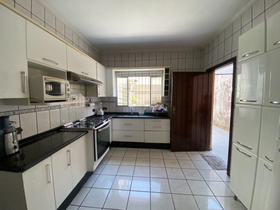Imagem Sobrado com 3 Quartos à Venda, 140 m² em Vila Figueira - Suzano