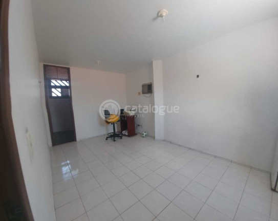 Imagem Casa com 5 Quartos à Venda, 450 m² em Capim Macio - Natal Imagem Casa com 5 Quartos à Venda, 450 m² em Capim Macio - Natal