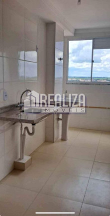 Apartamento com 2 Quartos para Alugar, 50 m² em Conjunto Manoel Mendes - Uberaba