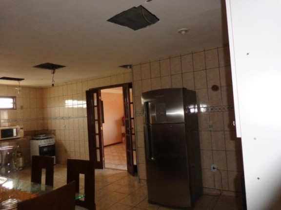 Imagem Sobrado com 5 Quartos à Venda, 250 m² em Sao Francisco - Serra Imagem Sobrado com 5 Quartos à Venda, 250 m² em Sao Francisco - Serra