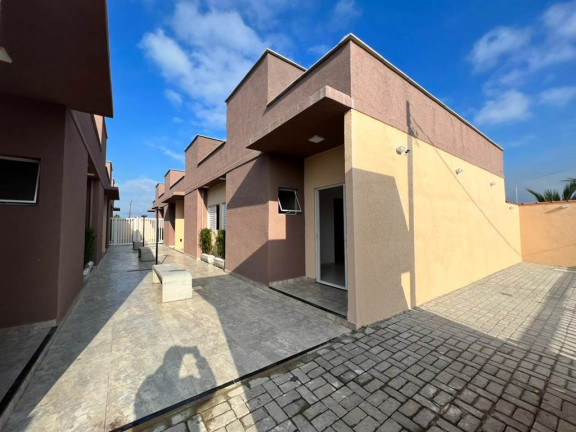 Imagem Casa de Condomínio com 2 Quartos à Venda, 51 m² em Bopiranga - Itanhaem Imagem Casa de Condomínio com 2 Quartos à Venda, 51 m² em Bopiranga - Itanhaem