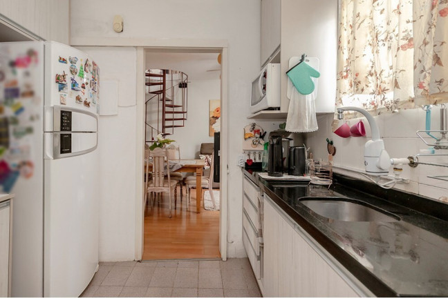 Imagem Cobertura com 2 Quartos à Venda, 131 m² em Jardim Botânico - Porto Alegre