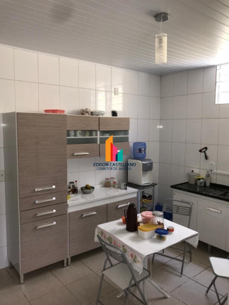 Imagem Casa com 2 Quartos à Venda,  em Vila Jundiainópolis - Jundiaí