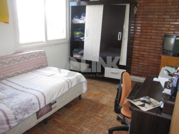 Imagem Apartamento com 3 Quartos à Venda, 87 m² em Menino Deus - Porto Alegre Imagem Apartamento com 3 Quartos à Venda, 87 m² em Menino Deus - Porto Alegre