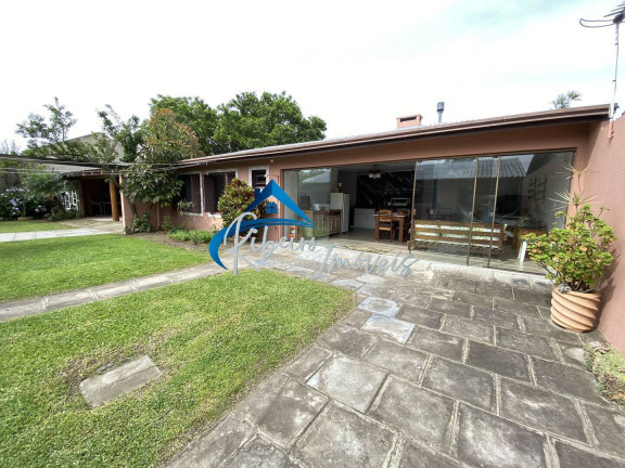 Imagem Casa com 4 Quartos à Venda, 270 m² em Centro - Imbé