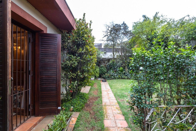 Imagem Casa com 3 Quartos à Venda, 455 m² em Alto De Pinheiros - São Paulo Imagem Casa com 3 Quartos à Venda, 455 m² em Alto De Pinheiros - São Paulo