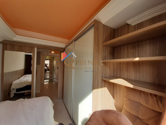 Imagem Apartamento com 3 Quartos à Venda, 97 m² em Centro - Florianópolis