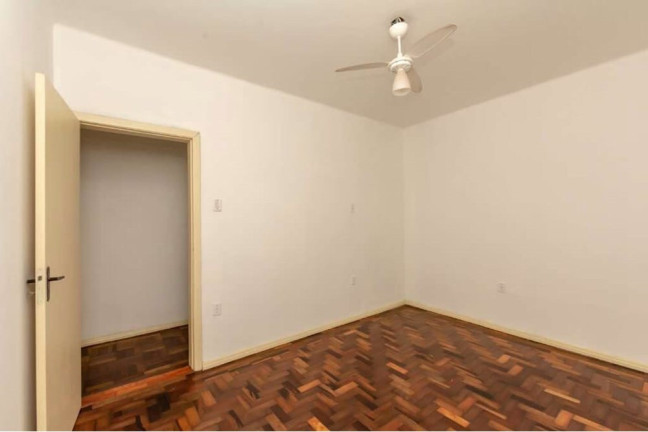 Imagem Apartamento com 3 Quartos à Venda, 75 m² em Centro Histórico - Porto Alegre