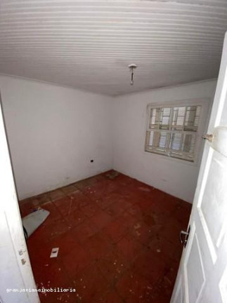 Imagem Casa à Venda, em Bairro Jardim Caiapiá - Cotia Imagem Casa à Venda, em Bairro Jardim Caiapiá - Cotia