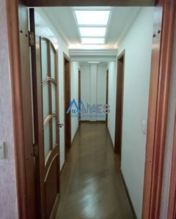 Imagem Apartamento com 3 Quartos à Venda, 161 m² em Vila Assunção - Santo André