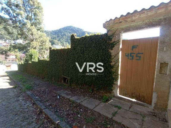 Terreno à Venda, 315 m² em Alto - Teresópolis