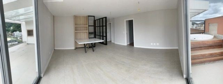 Imagem Imóvel com 4 Quartos à Venda, 210 m² em Agriões - Teresópolis Imagem Imóvel com 4 Quartos à Venda, 210 m² em Agriões - Teresópolis