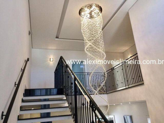 Imagem Casa de Condomínio com 3 Quartos à Venda, 241 m² em Limeira
