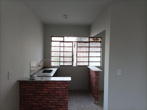 Imagem Casa com 2 Quartos à Venda, 80 m² em Colina Verde - Avaré