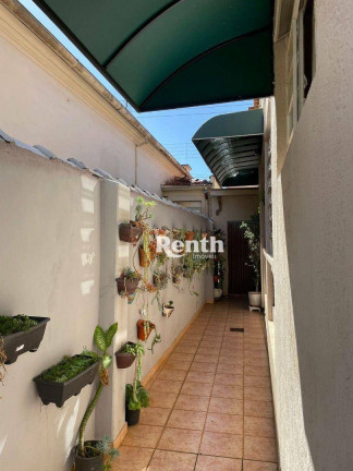 Imagem Casa com 3 Quartos à Venda, 197 m² em Centro - Rio Claro Imagem Casa com 3 Quartos à Venda, 197 m² em Centro - Rio Claro