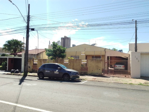 Casa com 3 Quartos à Venda, 300 m² em Arapongas