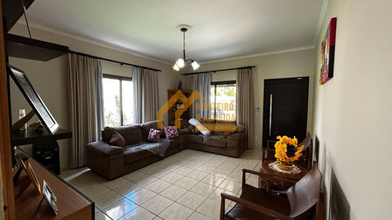 Imagem Chácara com 3 Quartos à Venda, em Vale San Fernando - Itapetininga Imagem Chácara com 3 Quartos à Venda, em Vale San Fernando - Itapetininga