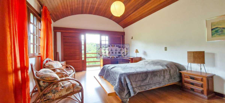 Imagem Imóvel com 9 Quartos à Venda, 6.000 m² em Quebra Frascos - Teresópolis