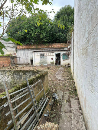 Terreno à Venda, 350 m² em Rebouças - Curitiba