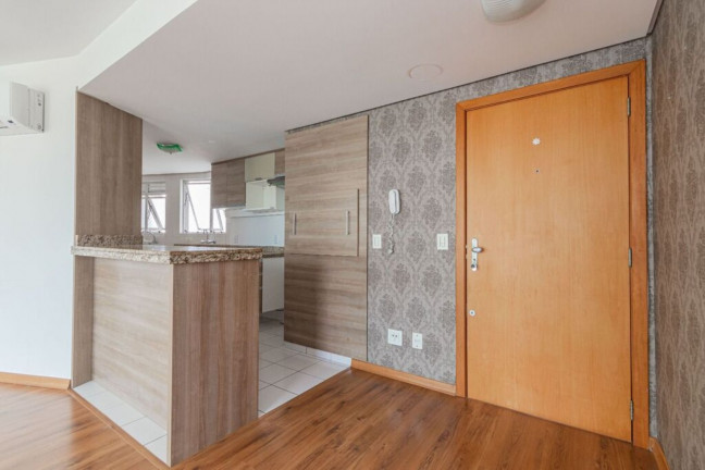 Imagem Imóvel com 3 Quartos à Venda, 90 m² em Azenha - Porto Alegre Imagem Imóvel com 3 Quartos à Venda, 90 m² em Azenha - Porto Alegre