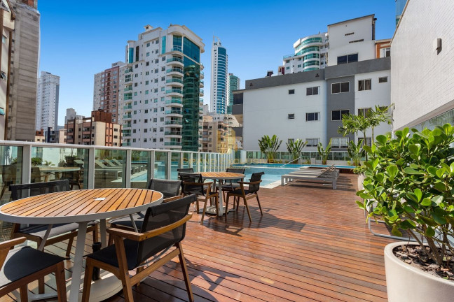 Imagem Apartamento com 4 Quartos à Venda, 140 m² em Centro - Balneário Camboriú Imagem Apartamento com 4 Quartos à Venda, 140 m² em Centro - Balneário Camboriú