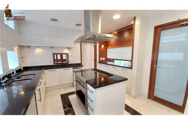 Imagem Casa com 3 Quartos para Alugar, 420 m² em Vila Nova Conceição - São Paulo