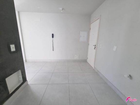 Imagem Apartamento com 2 Quartos à Venda, 62 m² em Centro - Florianópolis Imagem Apartamento com 2 Quartos à Venda, 62 m² em Centro - Florianópolis