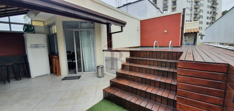 Imagem Cobertura com 3 Quartos à Venda, 200 m² em Ingá - Niterói