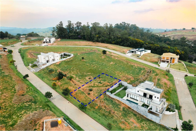 Imagem Terreno à Venda, 640 m² em Arts Itatiba - Itatiba Imagem Terreno à Venda, 640 m² em Arts Itatiba - Itatiba