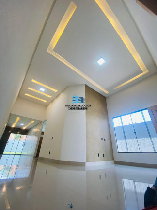 Imagem Casa com 3 Quartos à Venda, 142 m² em Santa Fé - Goiânia