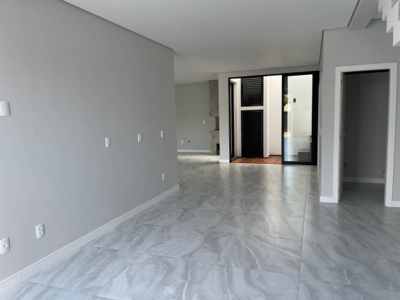 Imagem Casa com 3 Quartos à Venda, em Centro - Barra Velha Imagem Casa com 3 Quartos à Venda, em Centro - Barra Velha