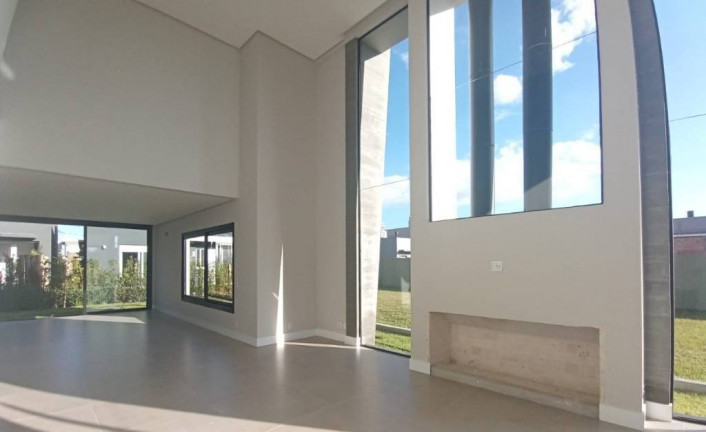 Imagem Casa de Condomínio com 4 Quartos à Venda, 250 m² em Parque Antártica - Capão Da Canoa Imagem Casa de Condomínio com 4 Quartos à Venda, 250 m² em Parque Antártica - Capão Da Canoa