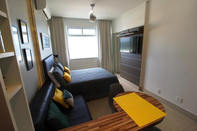 Imagem Apartamento com 1 Quarto para Temporada, 25 m² em Copacabana - Rio De Janeiro