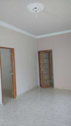Imagem Imóvel com 3 Quartos para Alugar, 564 m² em Campo Grande - Rio De Janeiro