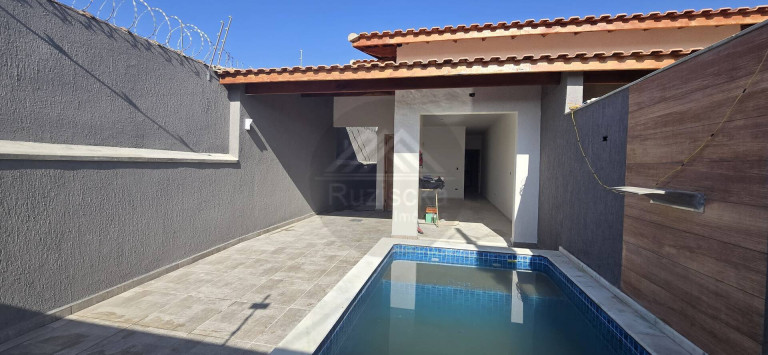 Casa com 2 Quartos à Venda, 69 m² em Bopiranga - Itanhaém