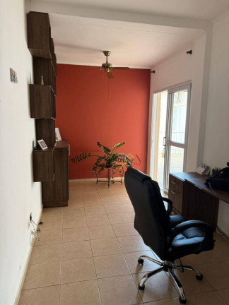 Imagem Casa com 4 Quartos à Venda, 248 m² em Loteamento Alphaville Campinas - Campinas Imagem Casa com 4 Quartos à Venda, 248 m² em Loteamento Alphaville Campinas - Campinas