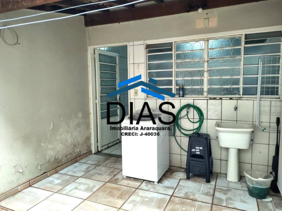Imagem Casa com 2 Quartos à Venda, 90 m² em Vila Suconasa - Araraquara